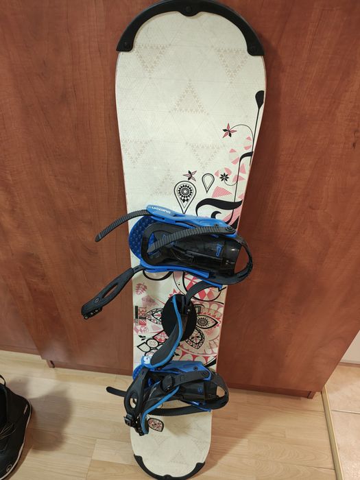 Детски сноуборд и обувки