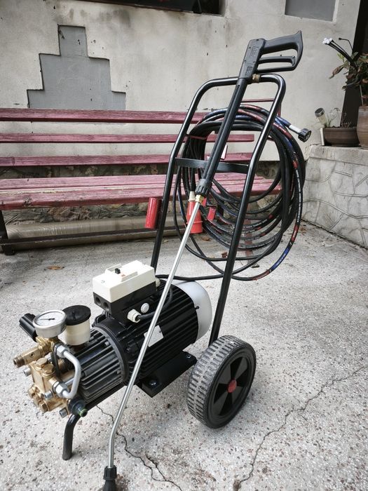Aparat de spălat trifazic Kranzle 200 bar