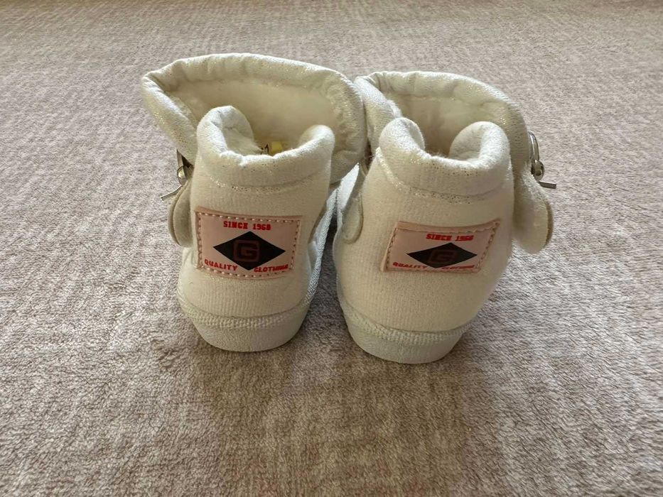 Бебешки топли пантофи