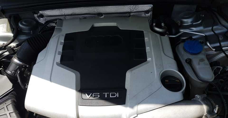 Продавам Audi a4 b8 3.0tdi 239hp CCWA, quattro автомат на части/ а4 б8