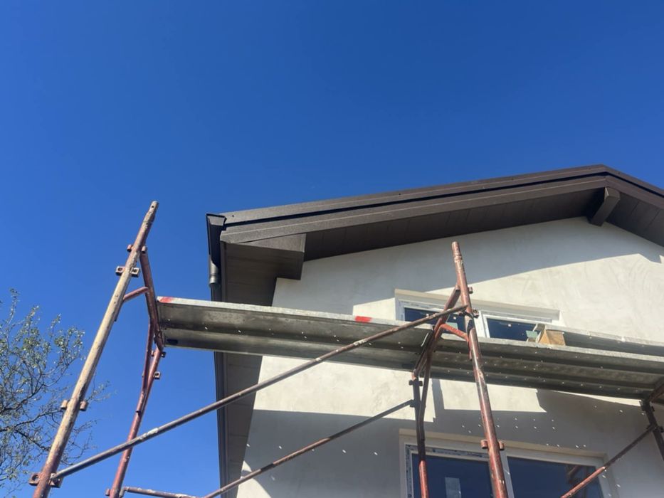 Ремонт на покриви,Хидроизолация,Тенекеджийски услуги,Навеси,Нови покри