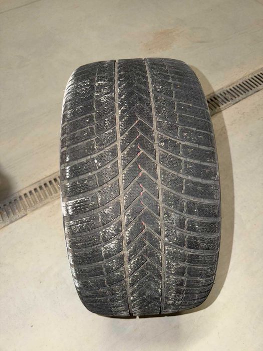 Зимни гуми 285/40/20 Bridgestone