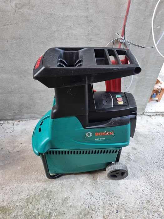 Tocator crengi,resturi vegetale Bosch AXT 25 D
