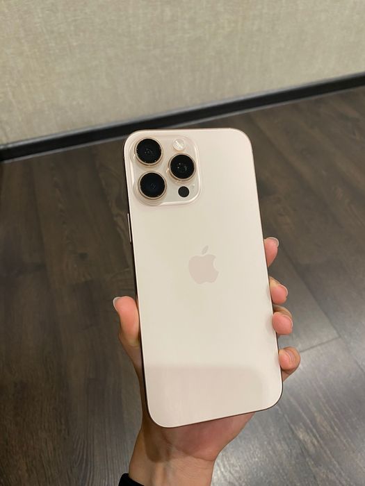 iPhone 16 Pro Max на 1 ТБ