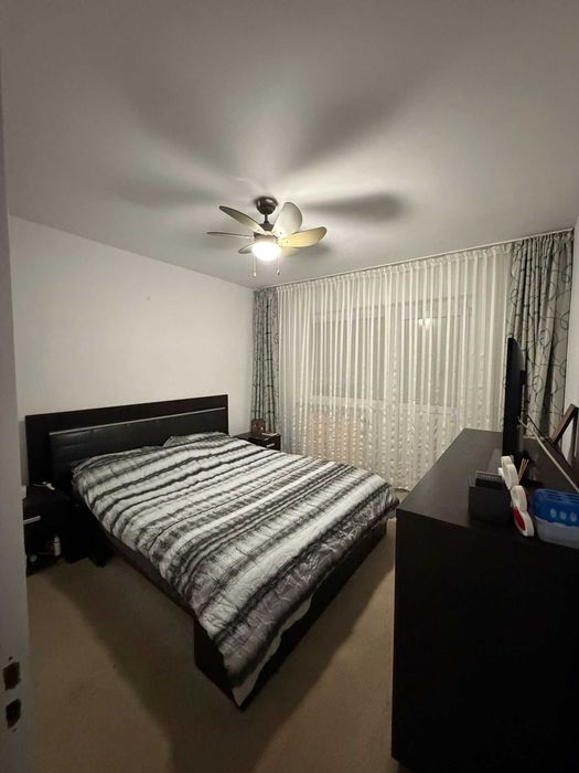 Apartament 3 camere de închiriat