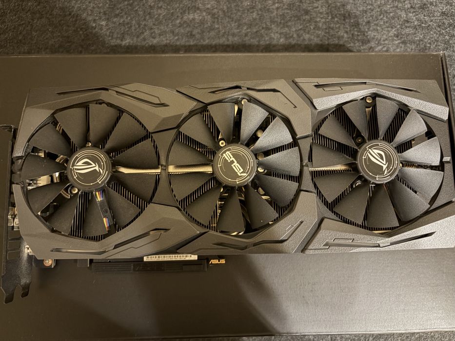 Видеокарта “Asus Rog Strix RTX2060 Super Advanced Edition