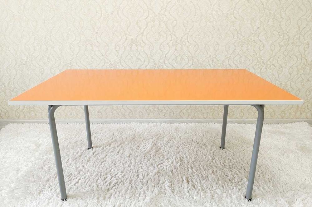 Стол журнальный письменный