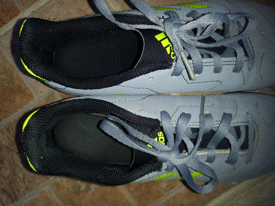 Adidasi Adidas 38 baieti