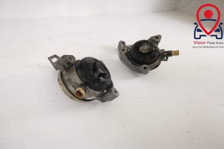 Хидравличен ляв моторен тампон / Hidravlichen lyav motoren tampon Audi