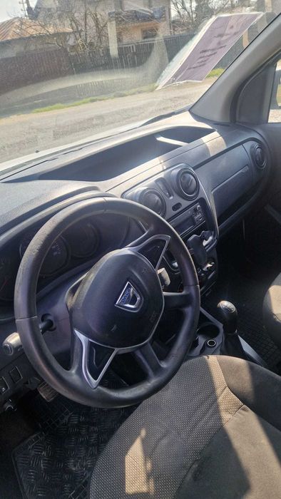 Dacia Dokker 1.5 dCi 2018–Dubă Utilitară, Consum Mic,Stare Foarte Bună