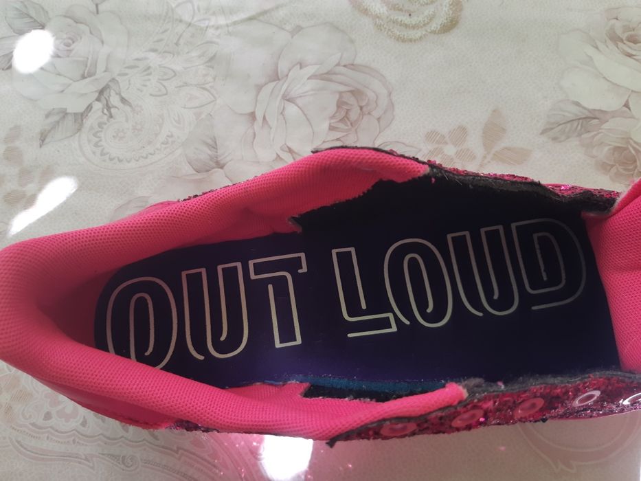 Уникални дамски кецове Adidas la marque aux 3 bandes