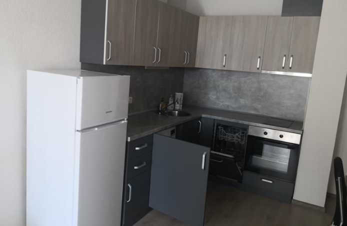 Дава се под наем Едностаен апартамент в Пловдив, Южен - 62 кв.м за 198.9 € - Снимка #1