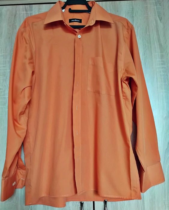 Мъжки ризи, размери L и XL