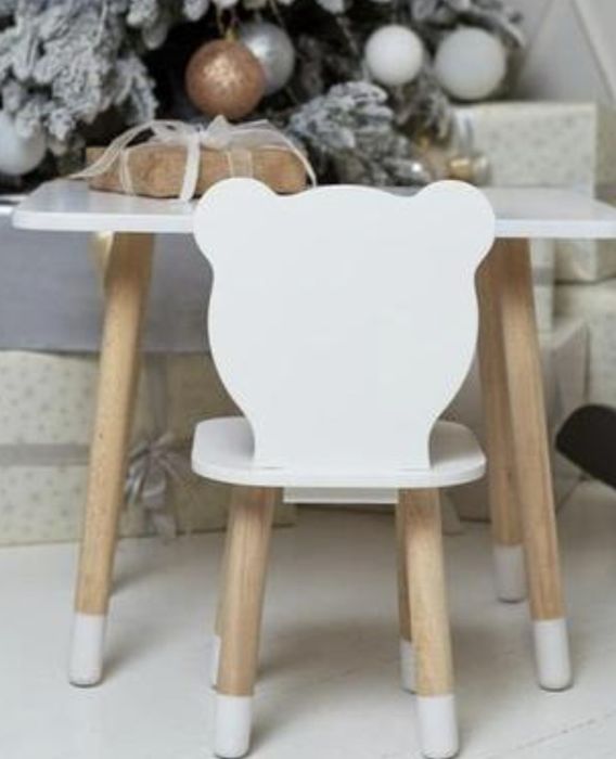 столик и стульчик