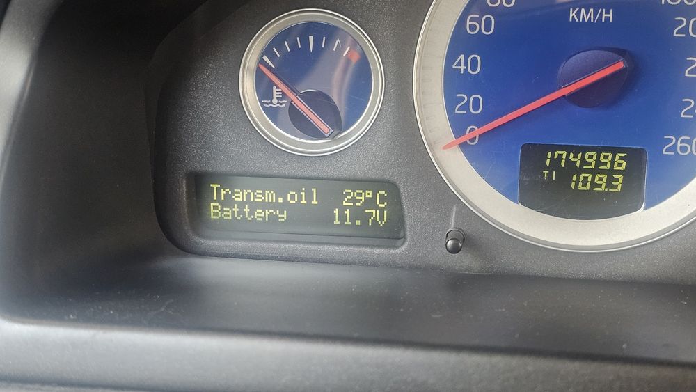 Волво Xc90 4.4 V8 Sport  с газов инжекцион BRC