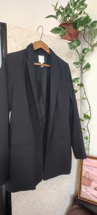 Черно дамско сако H&M