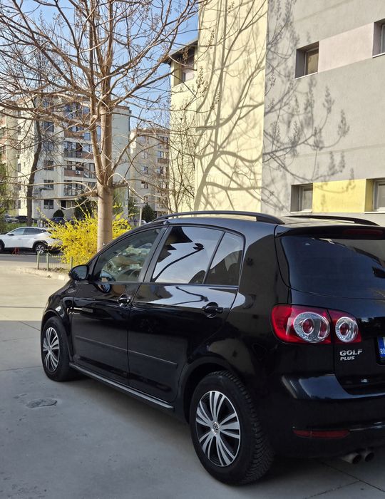 Vand VW Golf 6 plus  an 2009 2.0 Tdi Diesel, îngrijit