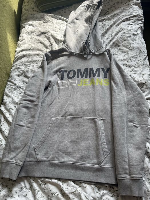 Tommy hilfiger худи
