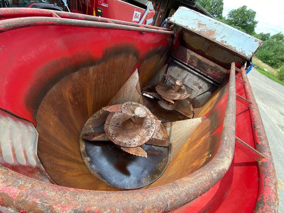 Strautmann Verti-Mix Mixer Case, Belarus, Claas Arion tortadi