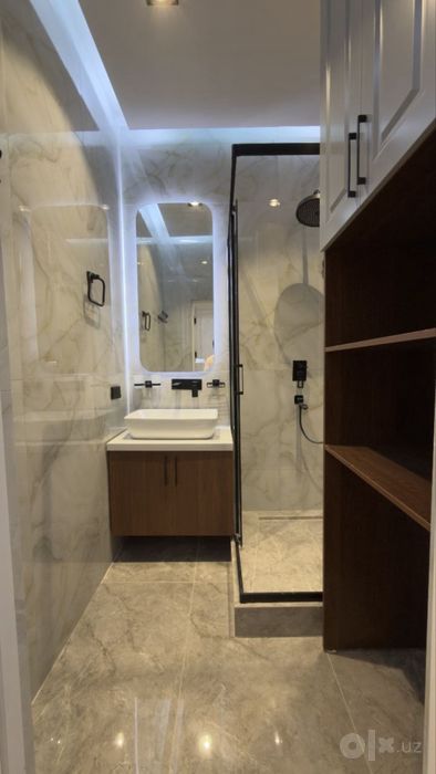 Продается 3 ком. Квартира площадью 95 кв.м. По кл. Октябрьская