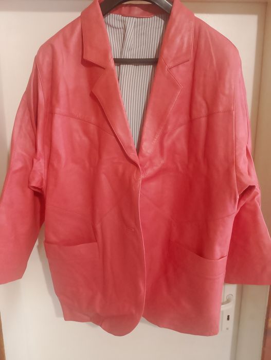 Дамско кожено сако