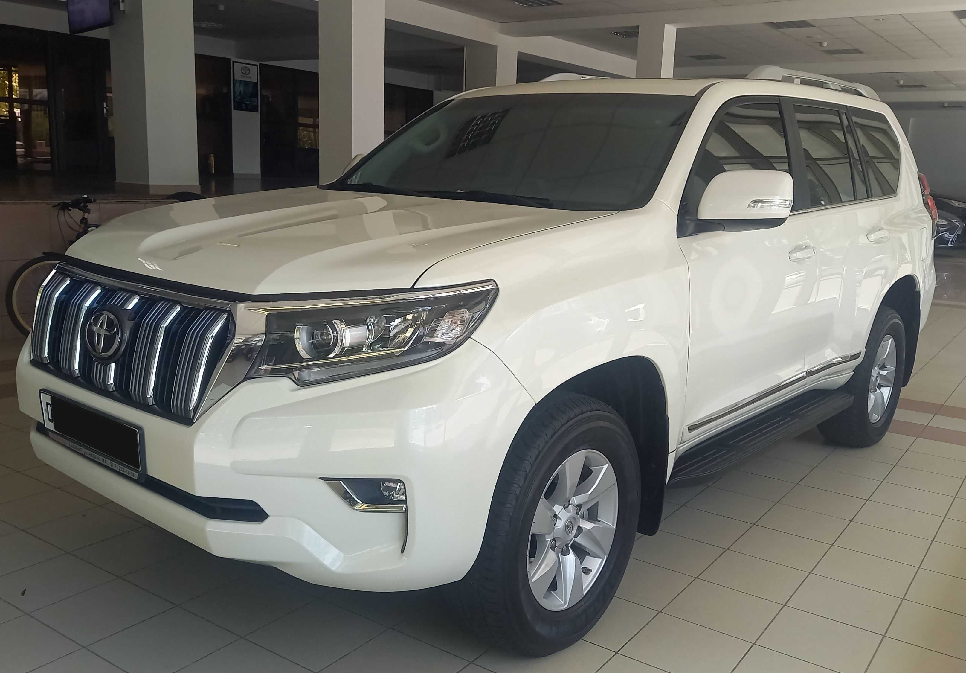 Toyota Land Cruiser Prado VX