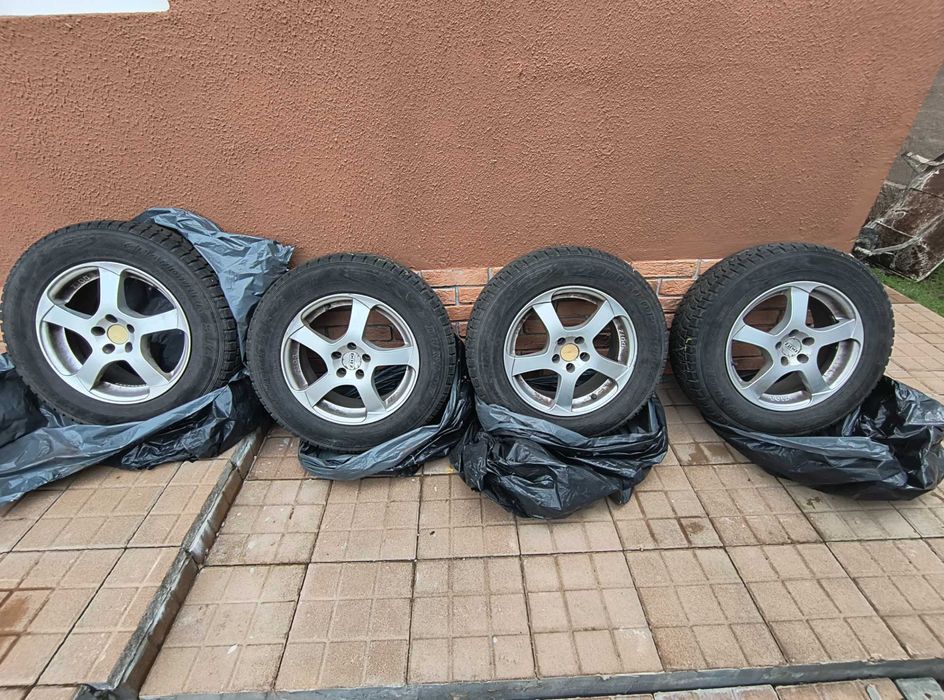 Продавам джанти с гуми 7jx16 215/65/16