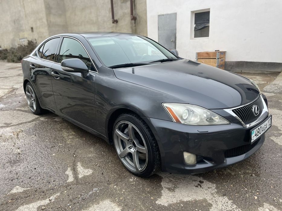 Lexus 2008 г на продажу