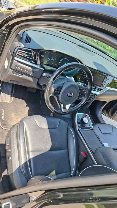 Kia Niro Executive Line 64 kWh