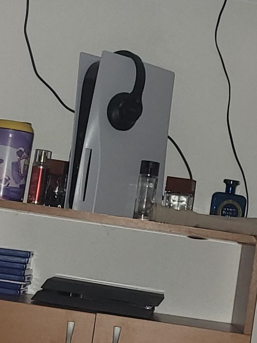 Vand ps5 pentru detalii da ți mi mesaj