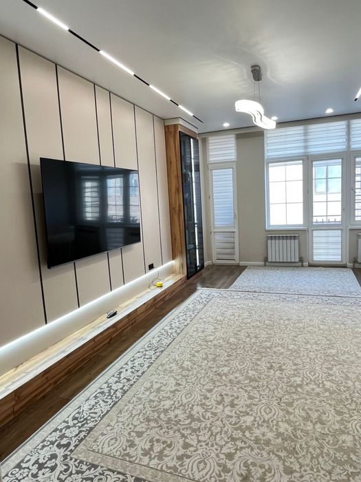 Тамаша 3 бөлмелі пәтер сатылады.