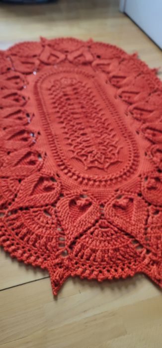 Вязаный ковер ручной работы