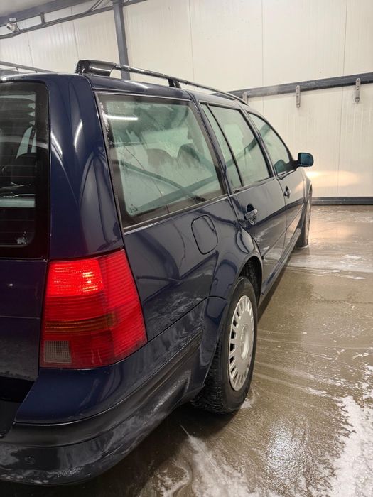 Volkswagen Golf 4 – 1.9 TDI ALH – economic și fiabil