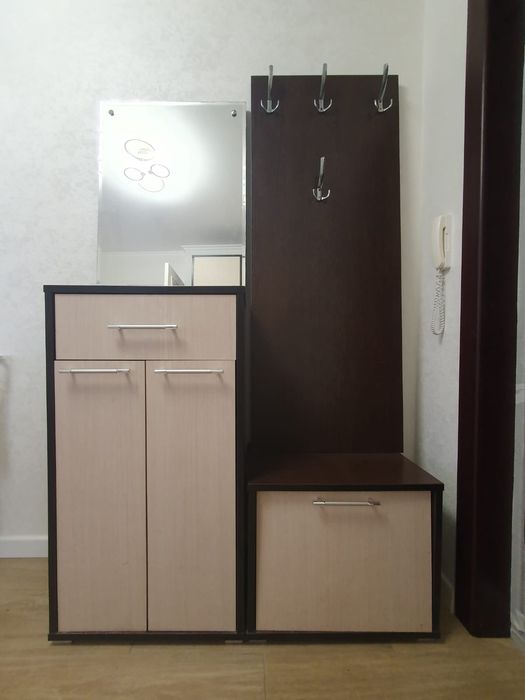 Продам мебель для прихожей