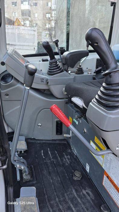 Takeuchi TB216 (2023) - 927h - Powertilt - Picon - URGENT (Fără TVA)