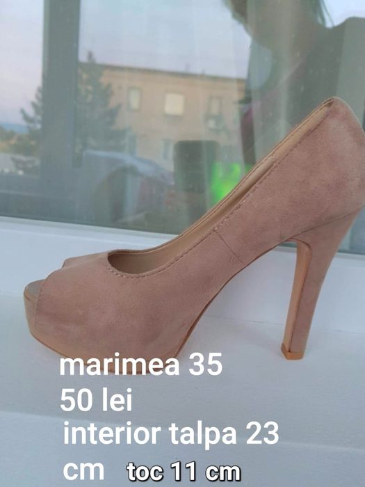 Pantofi noi eleganti cu toc decupați crem bej damă marimea 35