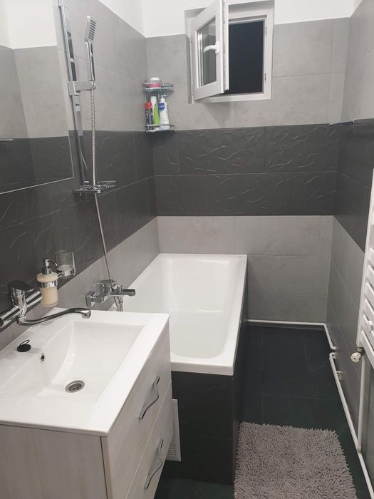 Apartament 3 camere de închiriat Tudor