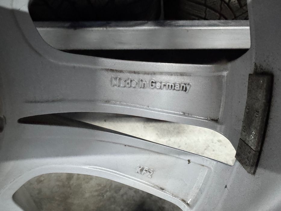 Гуми + Джанти за AUDI A3 S LINE 225/40 R18