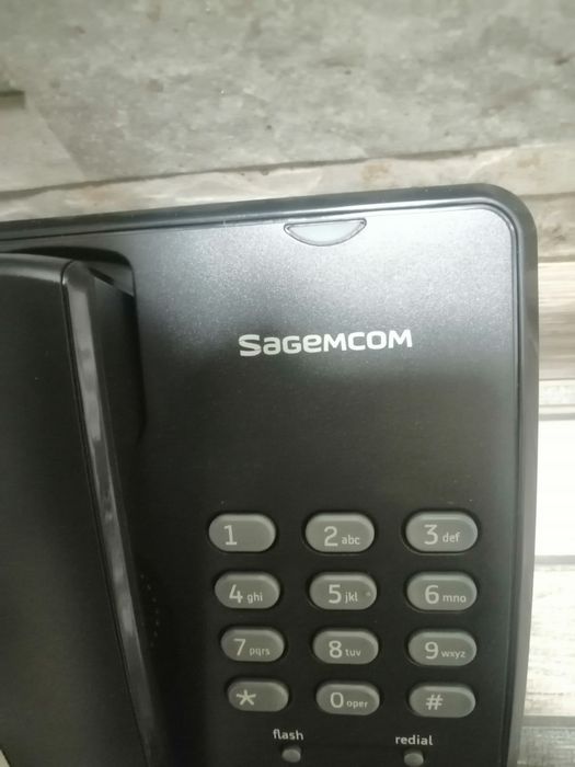 Нов Sagemcom стационарен жичен телефон C100 Bulgaria