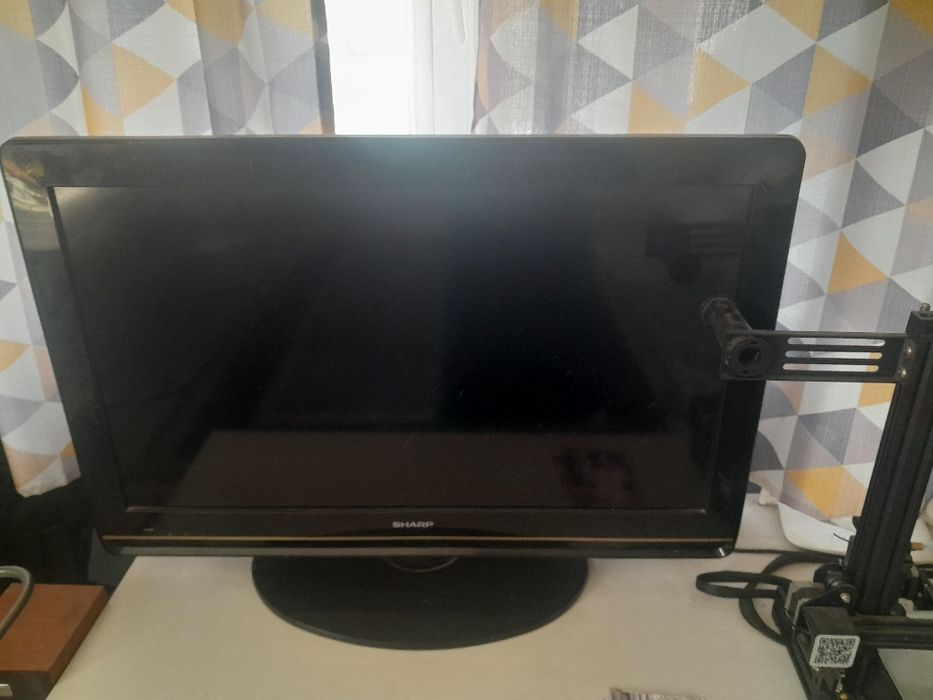 Продам телевизор SHARP