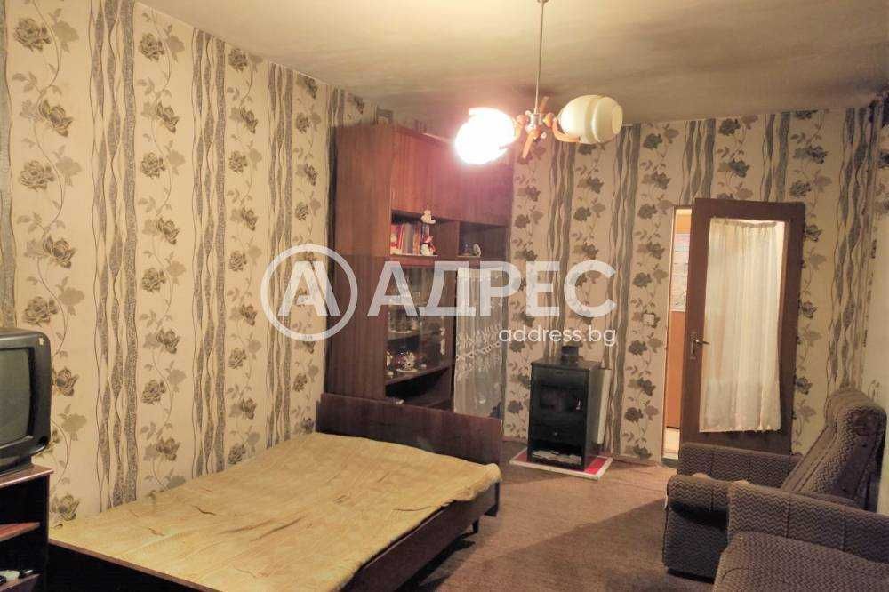 Продава се Двустаен апартамент в Разград, Абритус - 75 кв.м за 1020 €/кв.м - Снимка #3