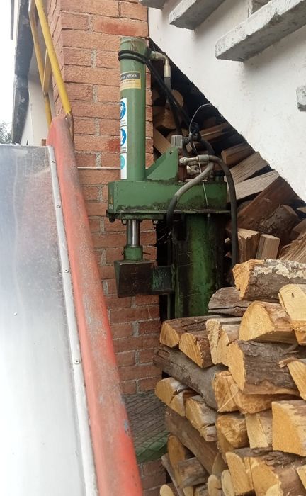 Spărgător de lemne electric monofazic 14t