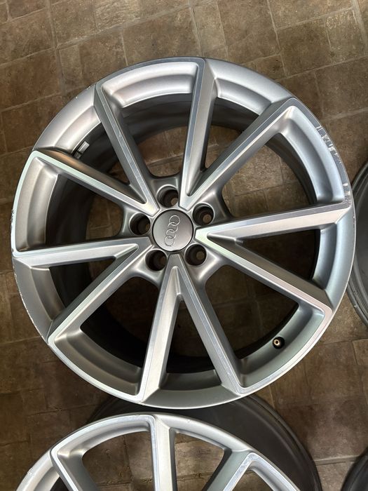 Оригинални джанти Audi RS / Ауди 20" 5х112