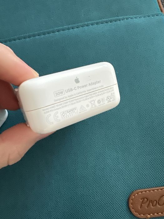 адаптери за Apple