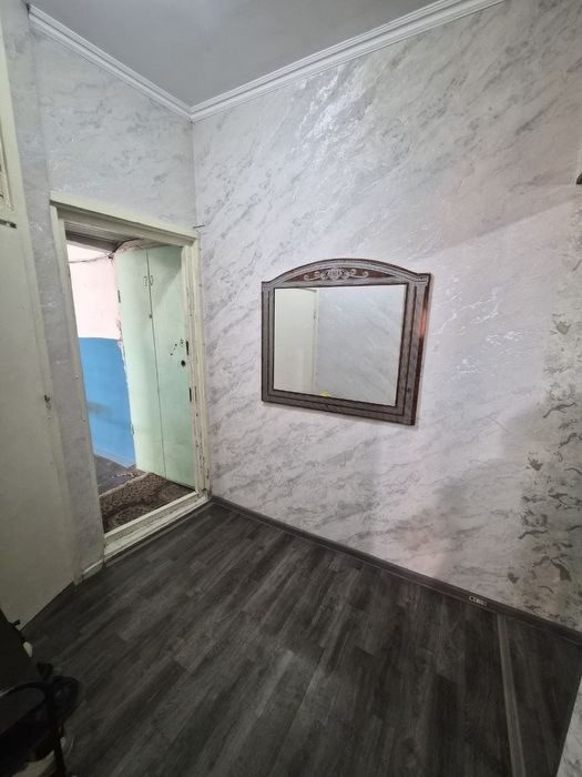 Продаётся 1 комнатная квартира в Чирчике