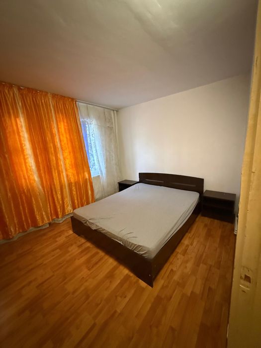 Vand apartament 2 camere Lapus zona Mall Electroputere