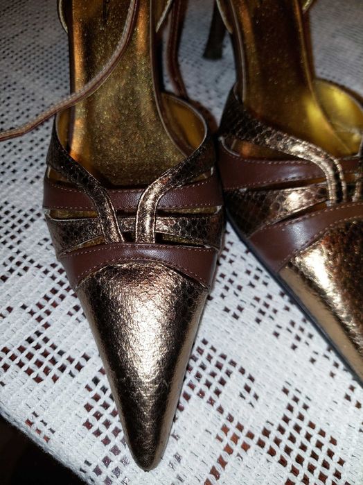 Официални обувки