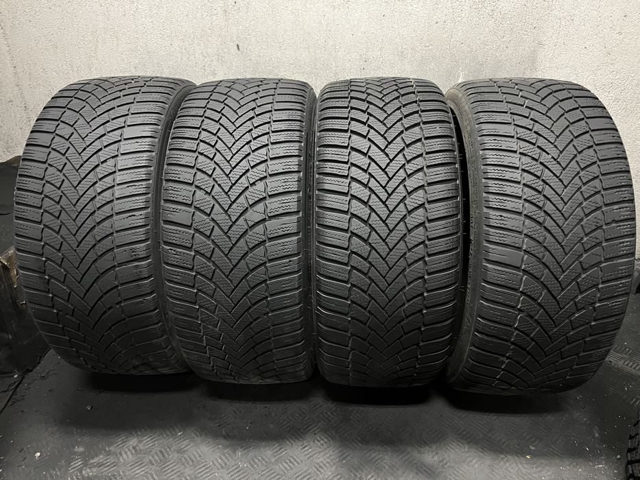 225/40/18 Bridgestone зимни гуми