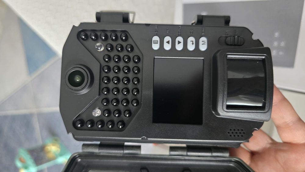 Cameră video Zeeker