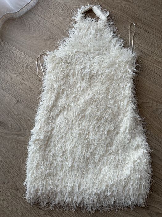 С етикет! Zara xs/s бяла рокля